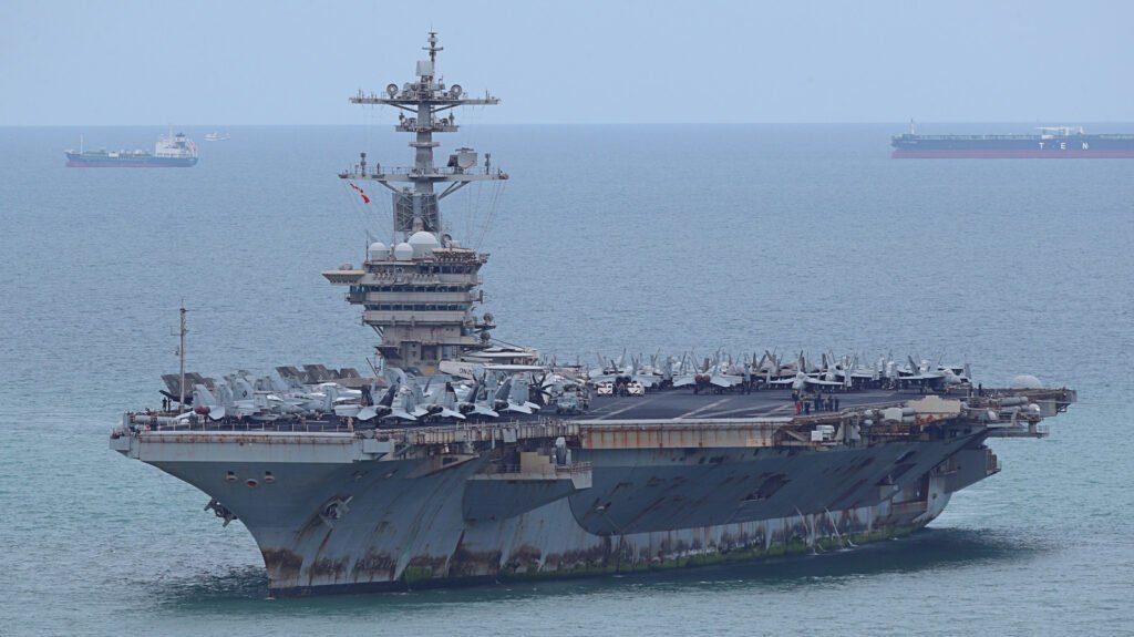 USS Abraham Lincoln Pulls Into Thailand A Rusty Mess After 286 Days At Sea