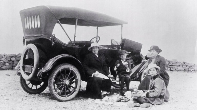 Why Cars Were Allowed To Enter Yellowstone After The Opening Of The Panama Canal