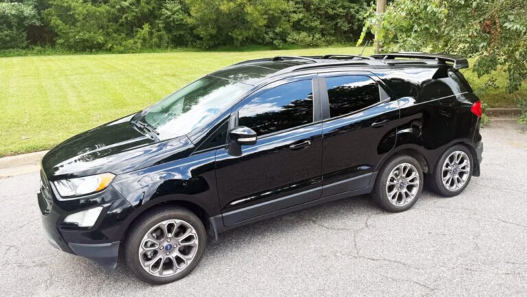 This Six-Wheeled Ford EcoSport Is A Monument To Questionable Decisions