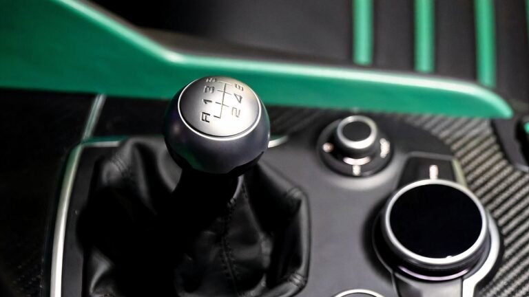 540 HP, Six Speeds, Only 1 In Existence: The Twin-Turbo V6 Alfa Romeo You Can’t Buy