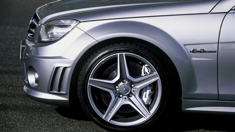 This 500-HP V8 Mercedes-AMG Is The Ultimate 'Anti-Depreciation' Buy, And It's Currently Selling For $30K