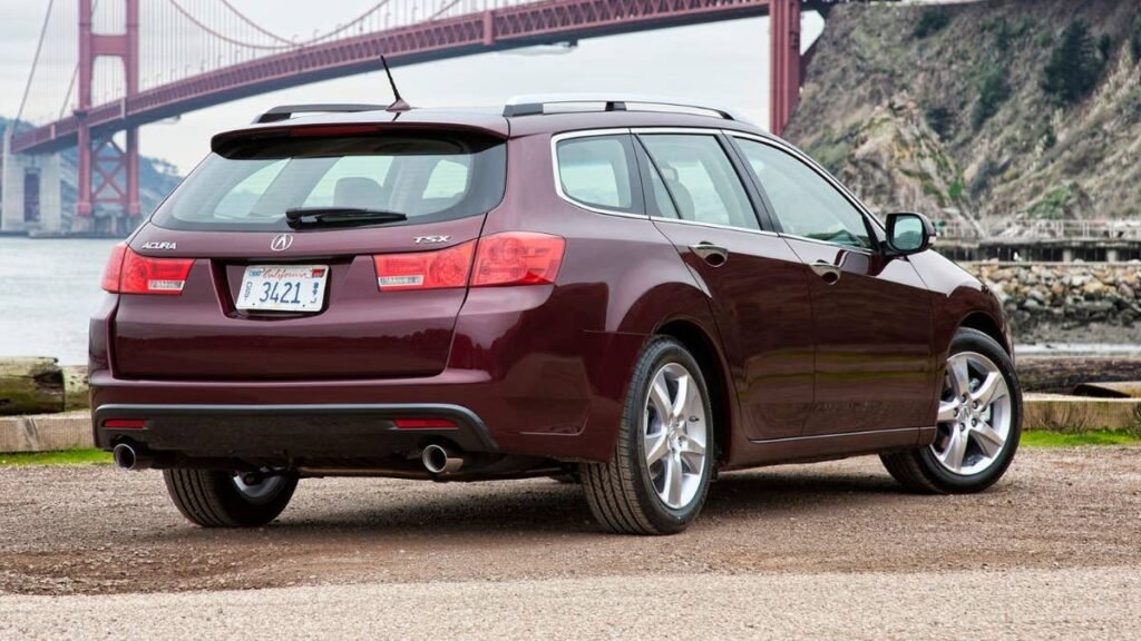 Honda's Rumored Accord SUV May Actually Be a Lifted Wagon