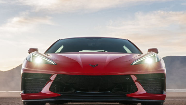 Chevy Doesn't Want the Next Corvette to Have a Supercar Price