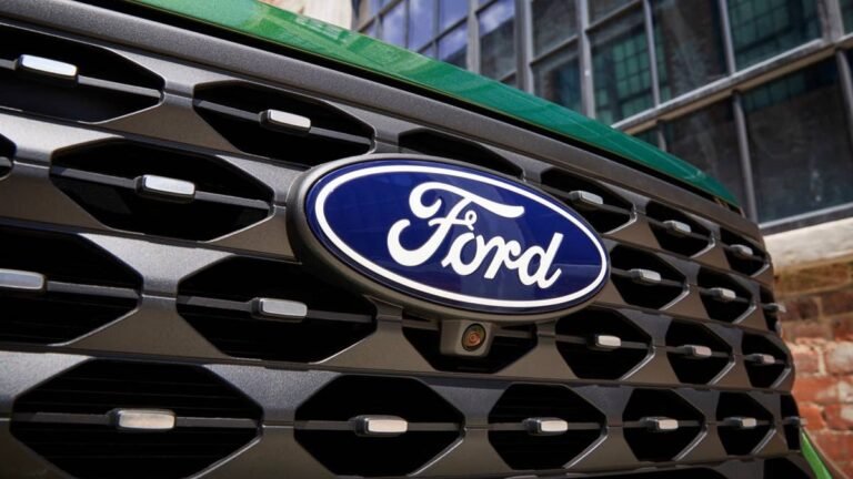Ford Wants Your Car to Remember Road Signs You Missed