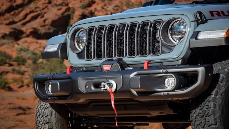 The Jeep Wrangler Sells As Much As The Ford Bronco And Toyota Land Cruiser Combined, And We Don't Know Why