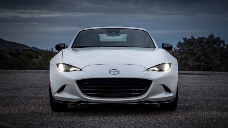 Mazda Executive Doesn't See Anyone Asking For Electric Miatas