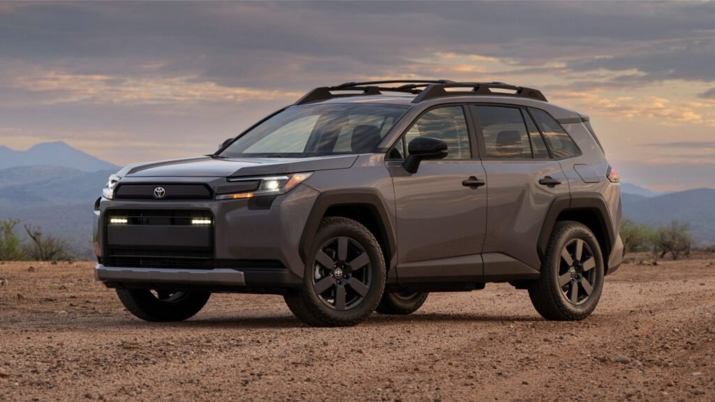 Tucson 1, RAV4 0: Hyundai Wins The Crash Test Toyota Needed