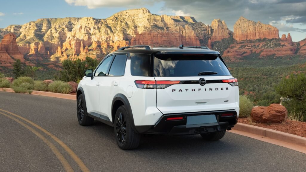 2027 Nissan Pathfinder Special Edition Looks Back to 1987