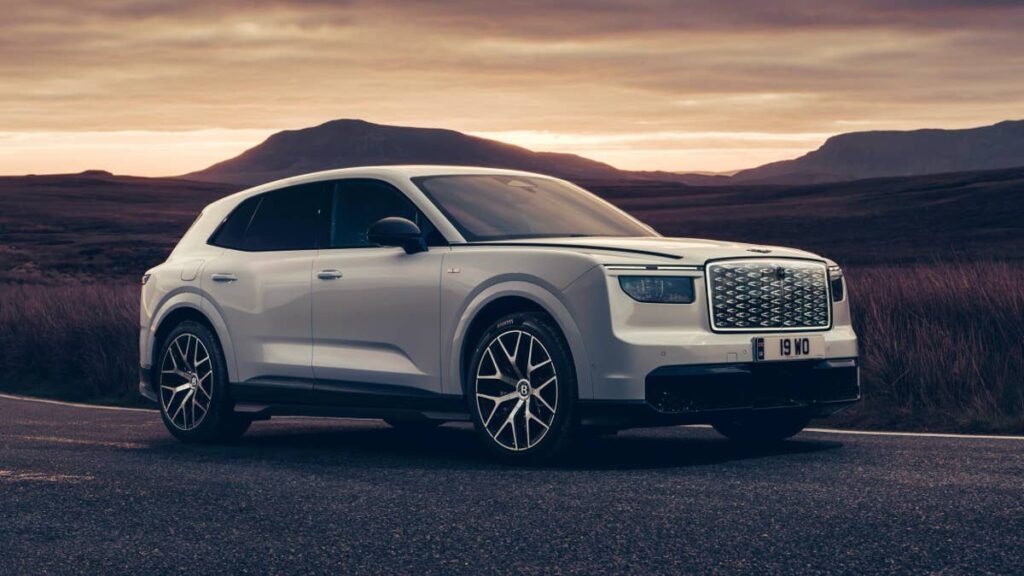 Bentley's First Electric SUV Gets an 876-HP First Edition