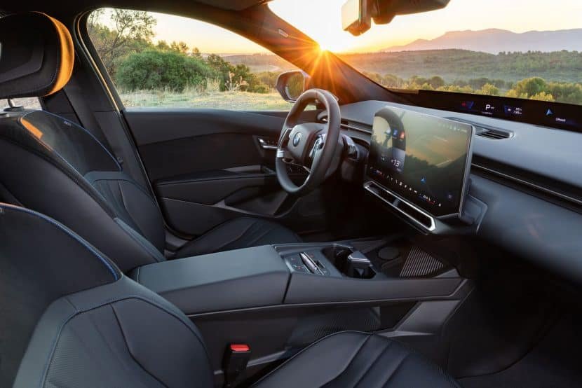 I’ve Owned A BMW i4 For Years. The New BMW i3 50 xDrive Beats It At Everything Except Buttons