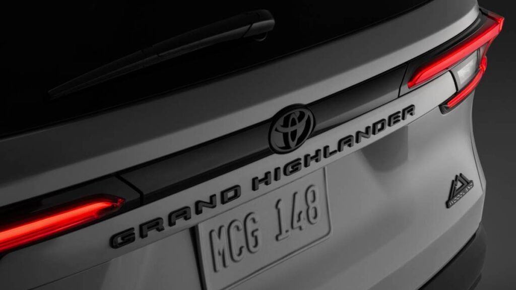 2027 Toyota Grand Highlander Gets a Rugged New Hybrid Trim