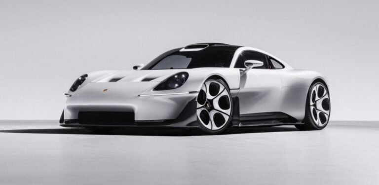 Porsche Mission S Concept Previews a Mid-Engine Supercar