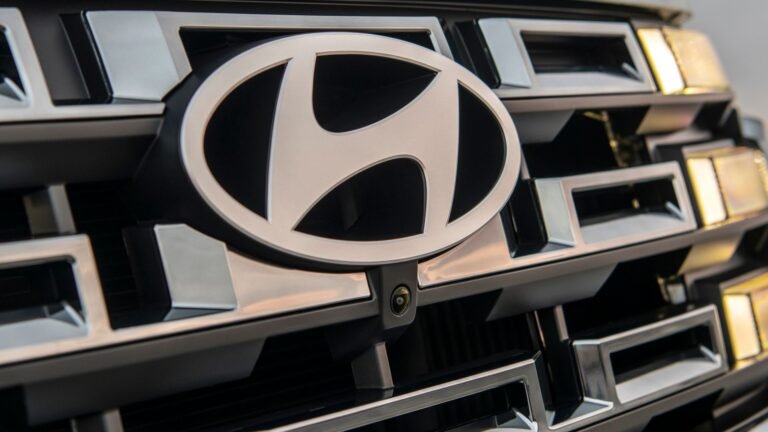 Hyundai Thinks Its Camera-Equipped Cars Could Search For Specific People