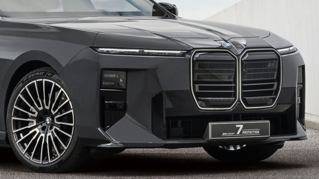 This Burly BMW 7 Series Is Actually A Luxurious Armored Personnel Carrier