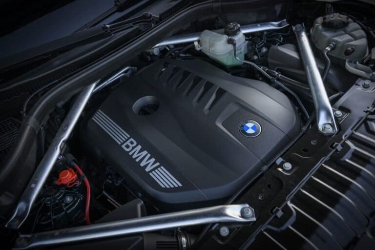 The 2027 BMW X5 40 xDrive Is A Heavyweight That Still Moves Like A BMW