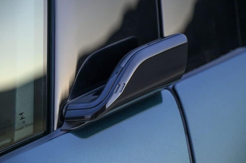 BMW Might Want Your Door Handle To Be A Screen That Reads Fingerprints