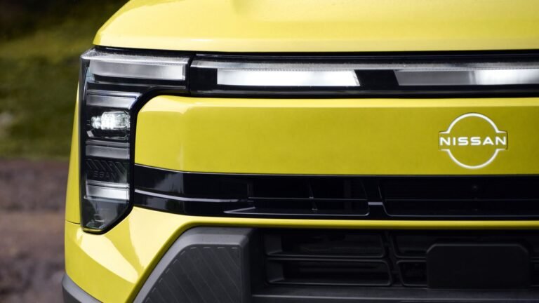 Nissan Is Shipping A 402-HP Frontier Pickup Worldwide, Leaving The US With The 310-HP V6