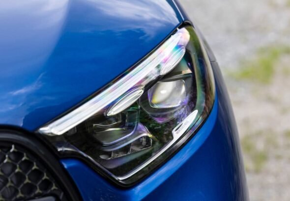 The Feds Are Targeting Headlight Glare With Push for New Rules