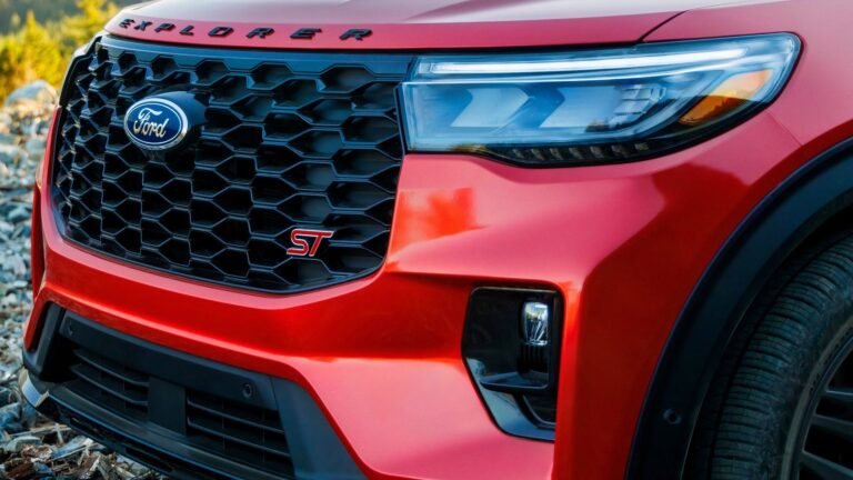 The Best Cars For Raod Trips: EV, Hybrid, Or Gas?