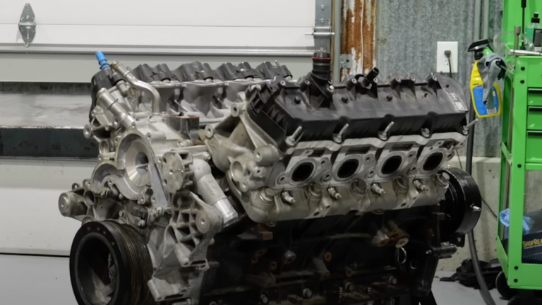 Ford's Godzilla V8 Faces Federal Probe Covering Nearly 55,000 Vehicles