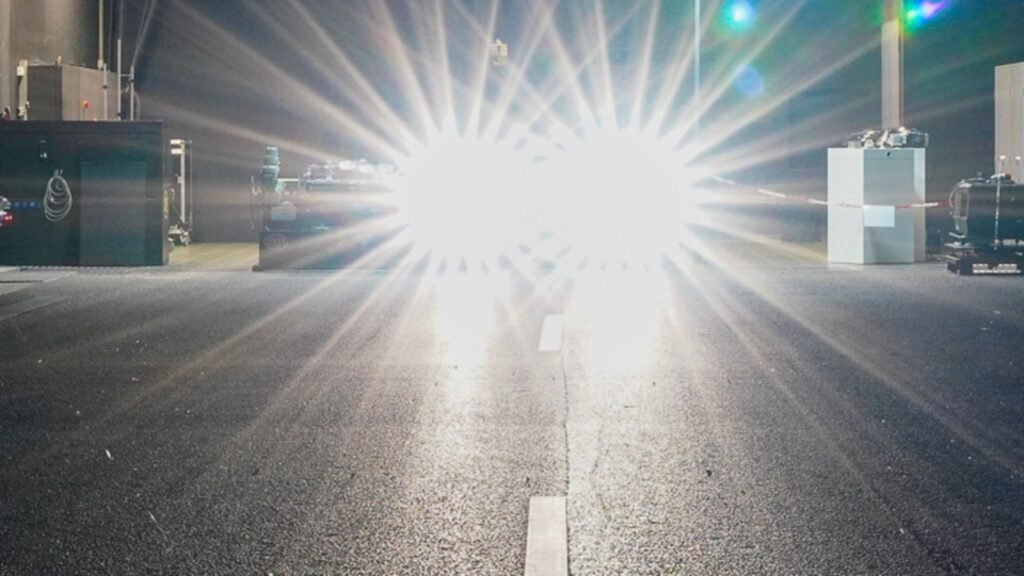 The Feds May Finally Do Something About Blinding Headlights In America