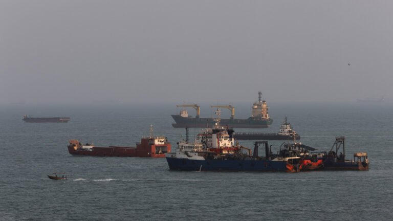 Bribing Iran For Safe Passage Through Hormuz May Be Happening More Than We Think, Analysts Allege