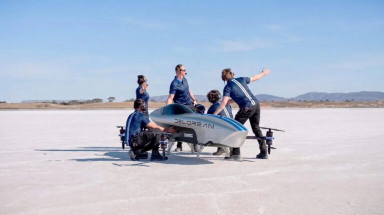 DeLorean Is Entering Flying-Car Racing, With A Giant Asterisk