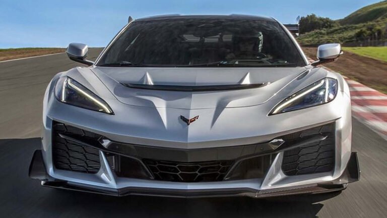 Corvette's Chief Engineer Isn't Rushing Back To The 'Ring To Answer Ford