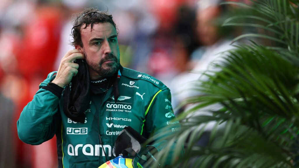 Fernando Alonso Bashes 'Low Quality' Rivals Over Turn 1 Collision At USGP