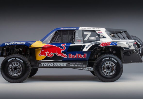 Honda Racing Unleashes A 1,300+ HP Hybrid Passport Trophy Truck