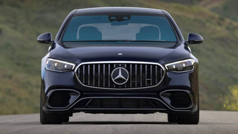 Mercedes Recalls Over 30,000 S-Class Cars Over Brake Fluid Leak Risk